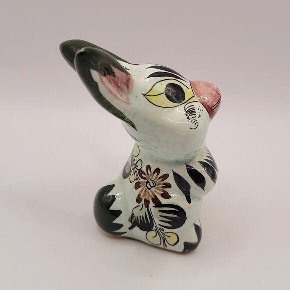 Vintage Hand Painted Tonala Ceramic Bunny Rabbit 4" Tall Mexico - Picture 4 of 8